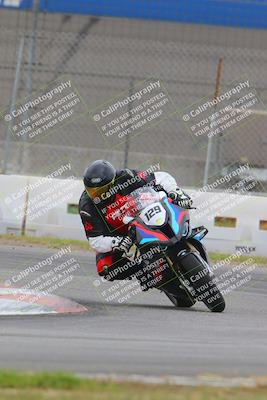 media/Oct-15-2022-Fastrack Riders (Sat) [[9a18b22502]]/Level2/Turn 9 1130am/